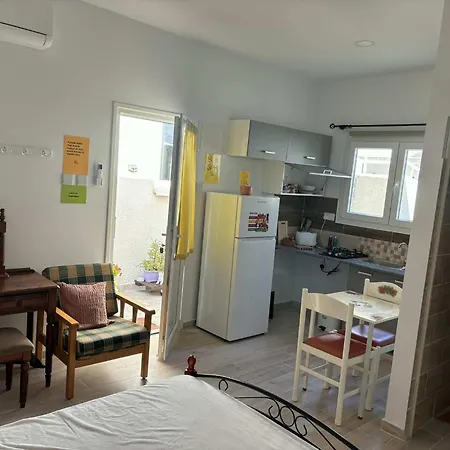 Easy Access לרנקה